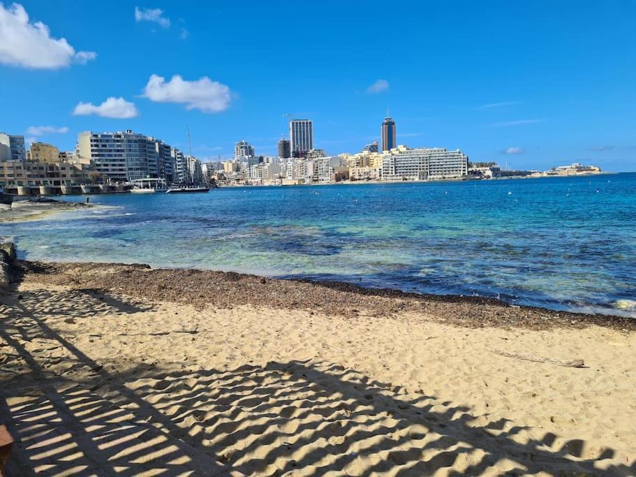 Cozy Inside.City & Beach Outside Apartment Sliema Exterior photo